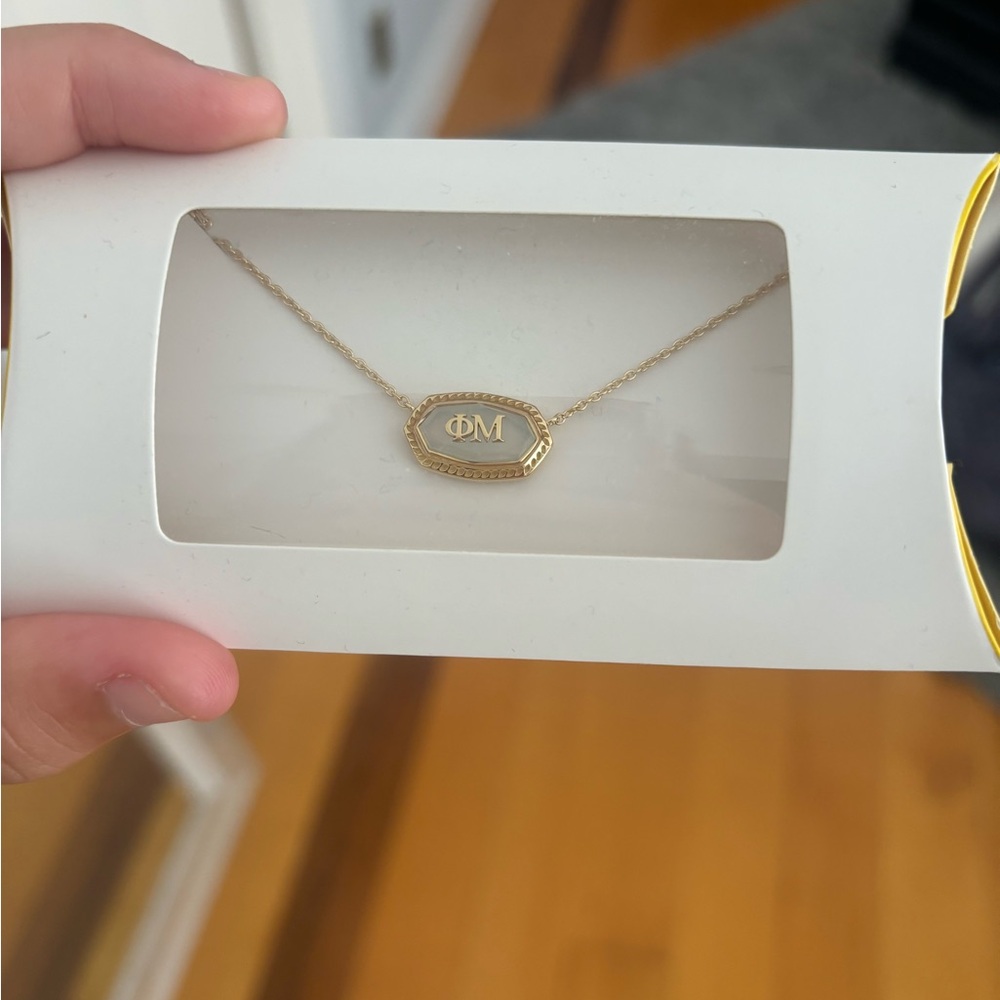 Kendra Scott Phi Mu Necklace